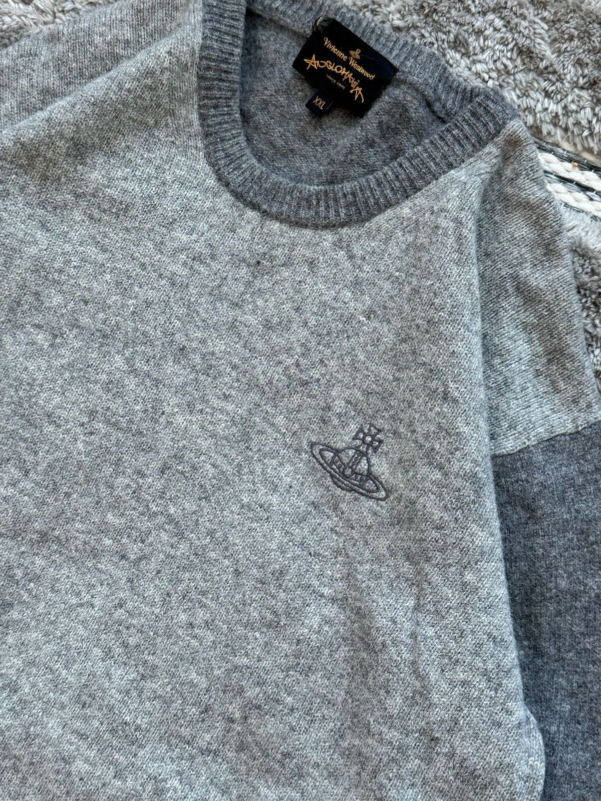 1990s VIVIENNE WESTWOOD SWEATER