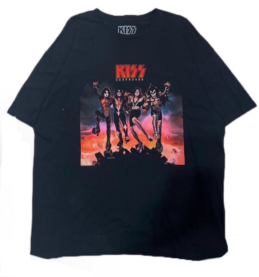 Kiss tee